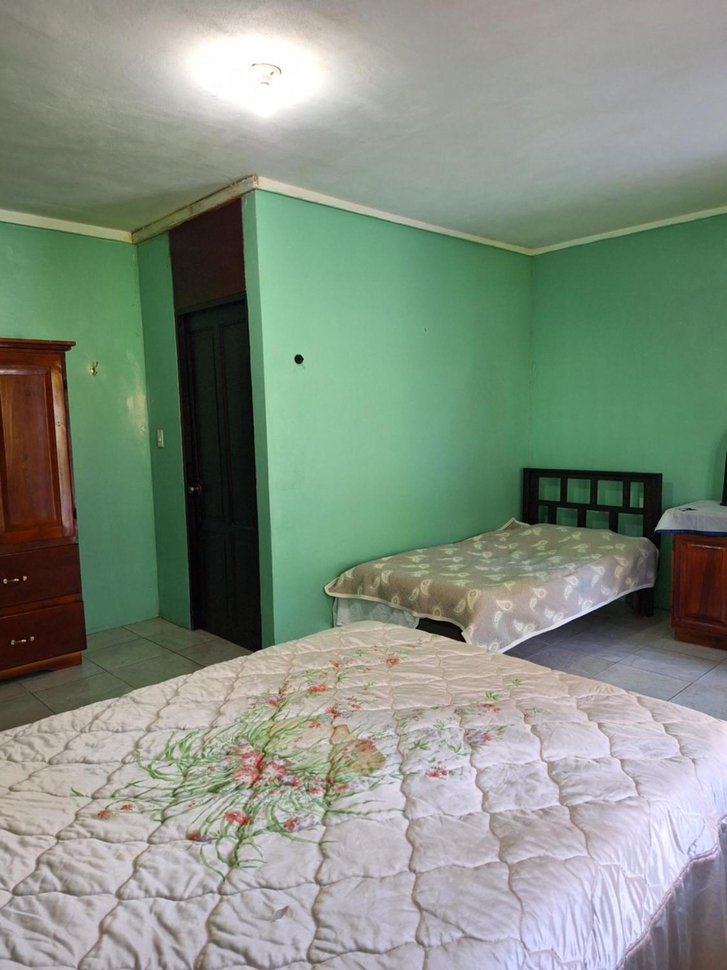 La Tica Lejlighedshotel Horquetas Eksteriør billede